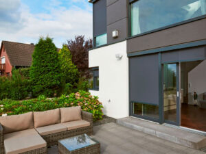 Rollladen-System mit Textilscreen - Josef Günthner GmbH & Co. KG